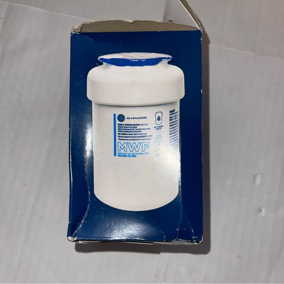 GE MWF Refrigerator Water Filter Replacement Pc86828 - Picture 3 of 6